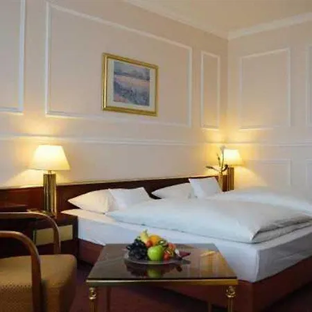 Hotel Günnewig Bristol Bonn